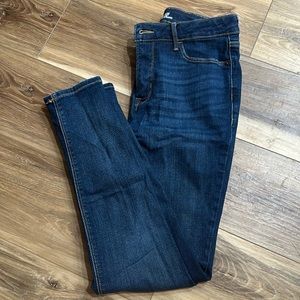 Old navy size 12 rockstar super skinny high rise with secret slim pockets